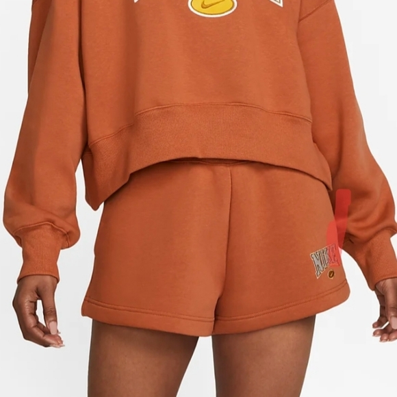 Nike Phoenix fleece shorts small - Picture 3 of 5